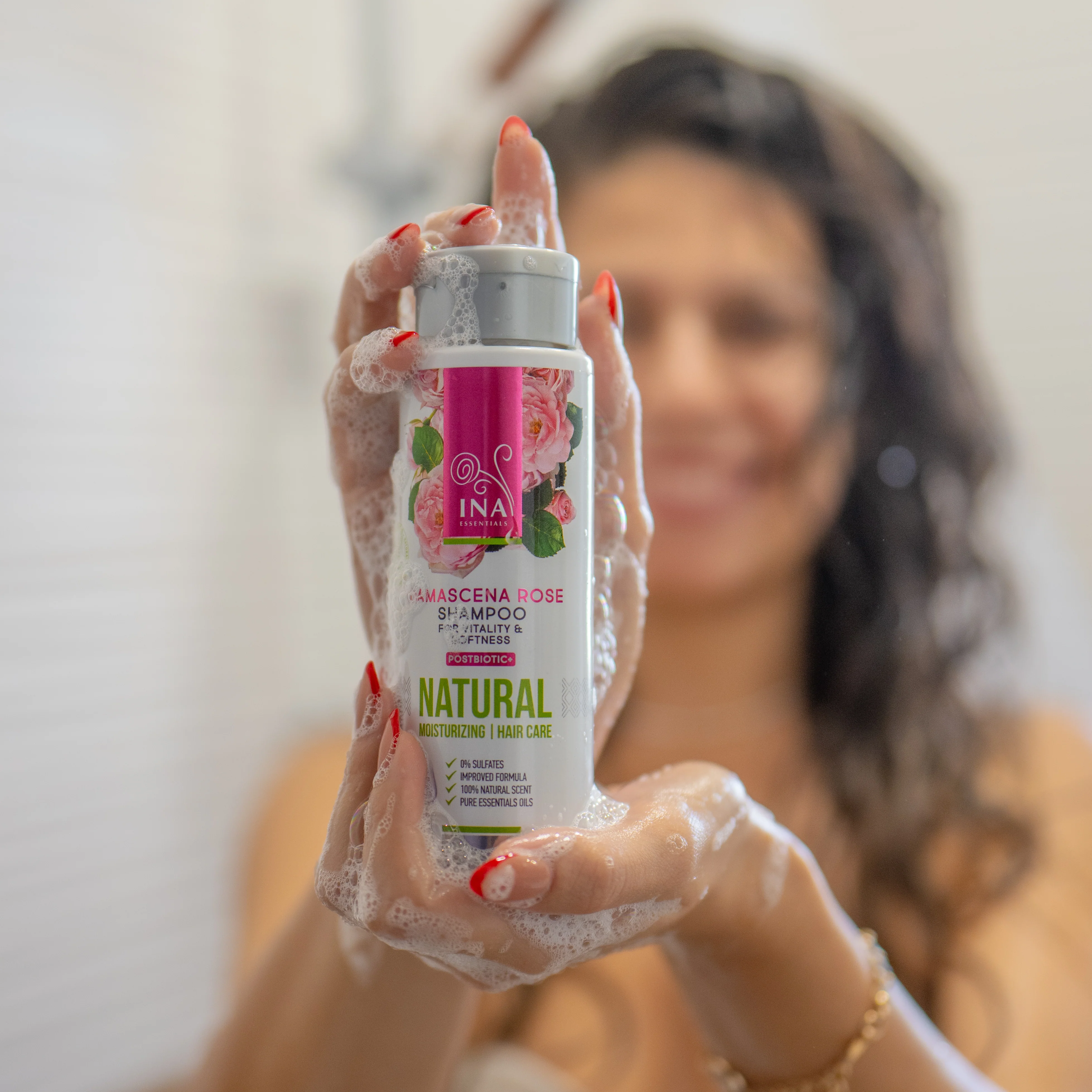 Natural Rose Shampoo for Dry and Damaged Hair - Image 4