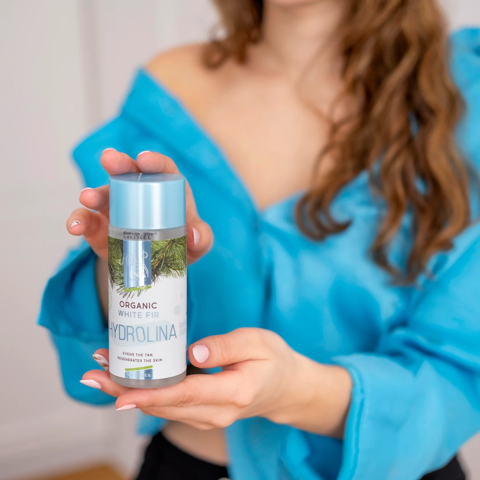 Organic White Fir water - Hydrolina for Hyperpigmentation - Image 4